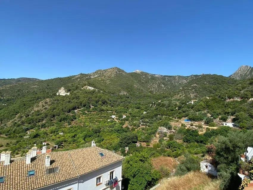 5 Bed Townhouse for sale in Ojén Costa Del Sol, Málaga, Spain