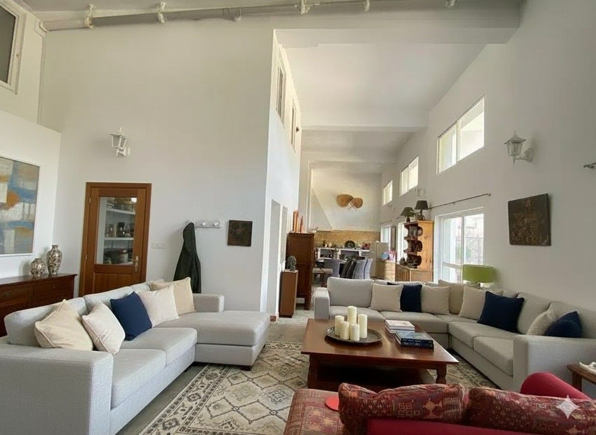 5 Bed Townhouse for sale in Ojén Costa Del Sol, Málaga, Spain