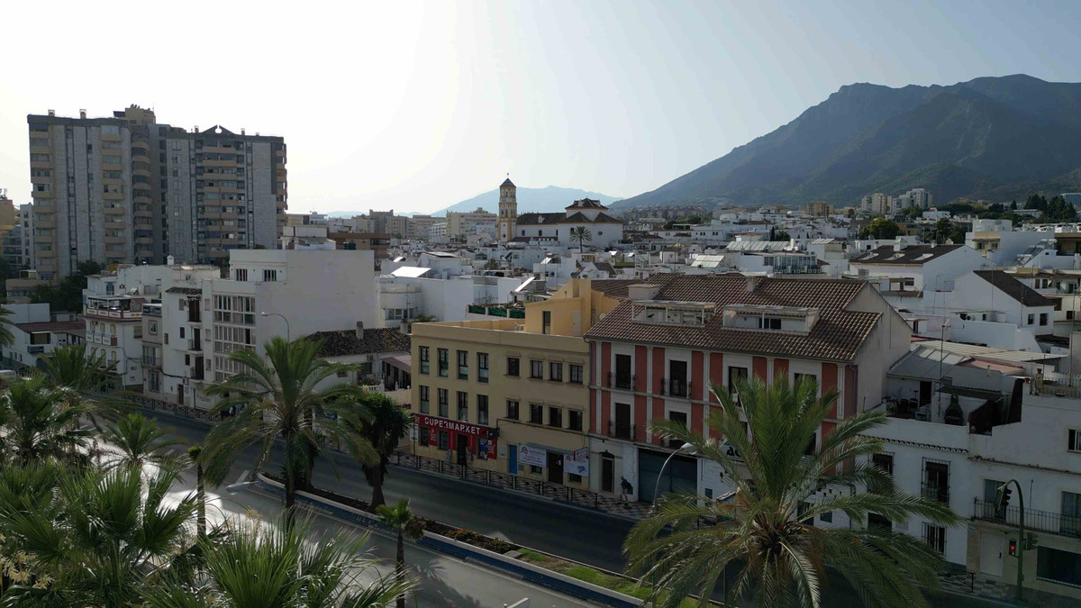 Se vende Apartamento Planta Media de 2 dormitorios en Costa Del Sol, Málaga, España
