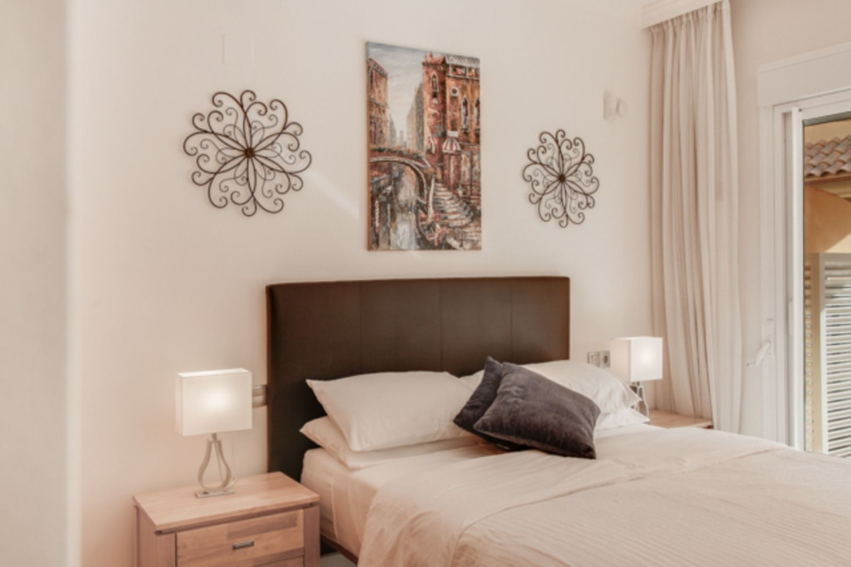 Se vende Apartamento Planta Baja de 2 dormitorios en Costa Del Sol, Málaga, España