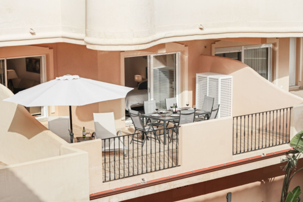 Se vende Apartamento Planta Baja de 2 dormitorios en Costa Del Sol, Málaga, España