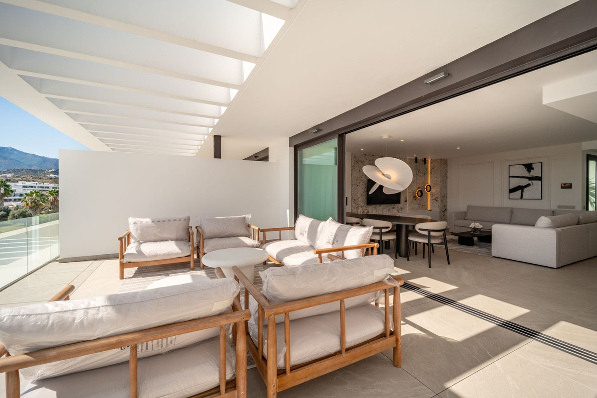 2 Bed Apartment for sale in Marbella Costa Del Sol, Málaga, Spain