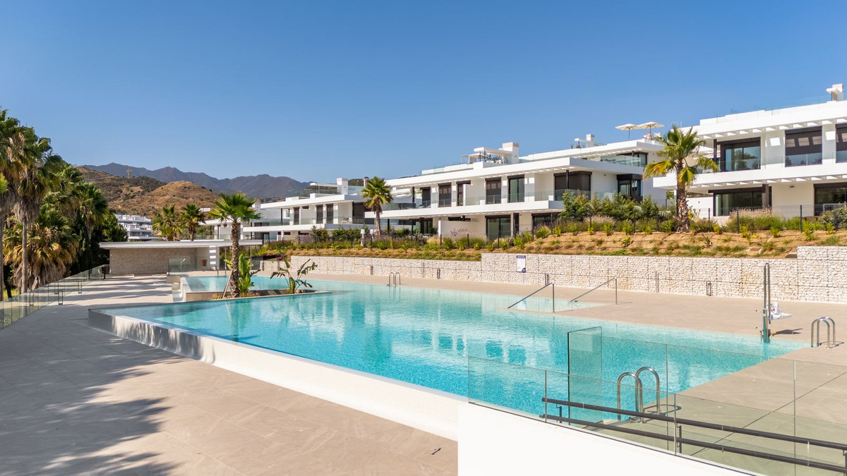 2 Bed Apartment for sale in Marbella Costa Del Sol, Málaga, Spain