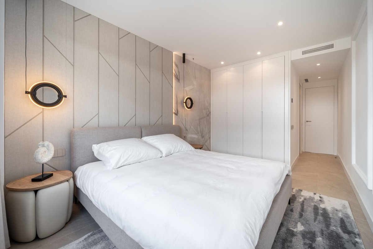 2 Bed Apartment for sale in Marbella Costa Del Sol, Málaga, Spain