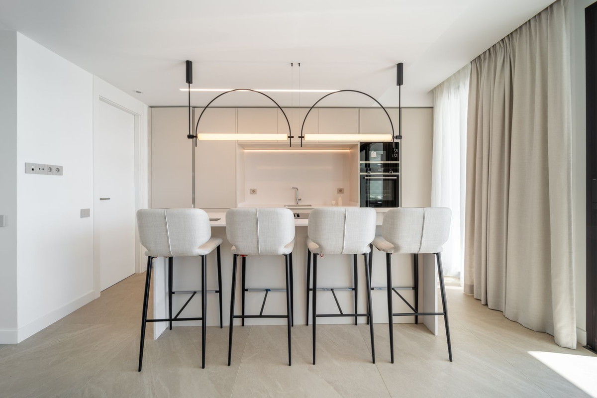 2 Bed Apartment for sale in Marbella Costa Del Sol, Málaga, Spain