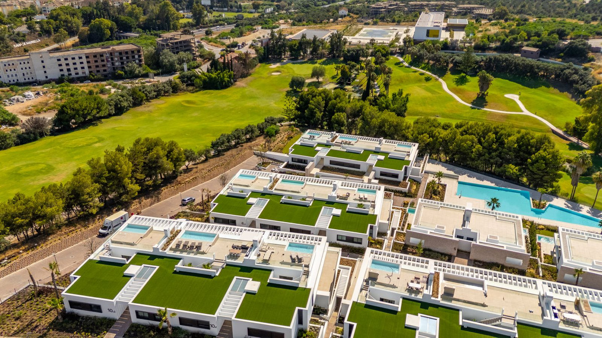 2 Bed Apartment for sale in Marbella Costa Del Sol, Málaga, Spain