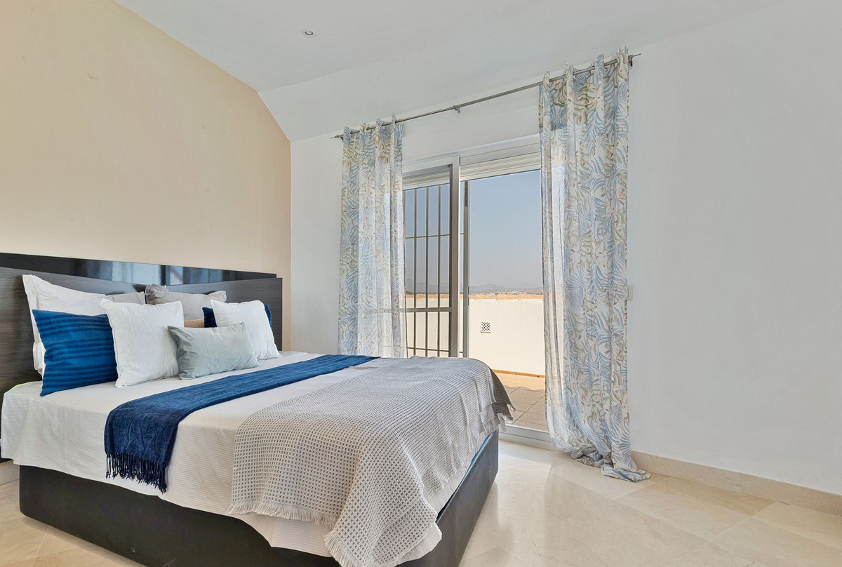 Se vende Ático de 2 dormitorios en Costa Del Sol, Málaga, España