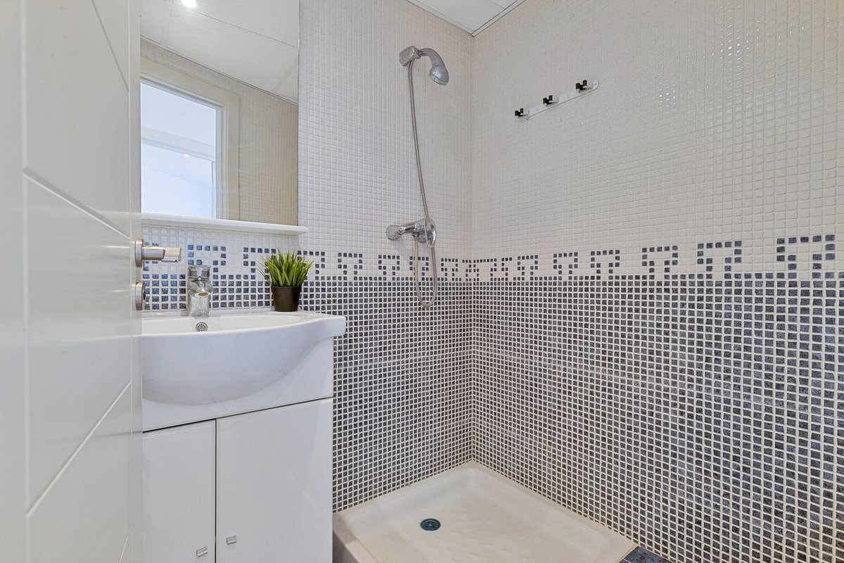 Se vende Ático de 2 dormitorios en Costa Del Sol, Málaga, España