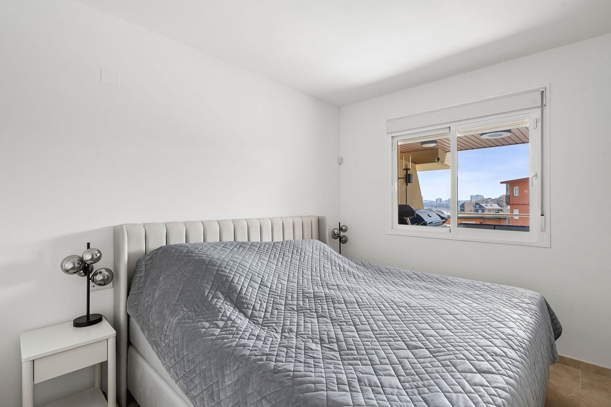 3 Bed Apartment for sale in Torreblanca Costa Del Sol, Málaga, Spain