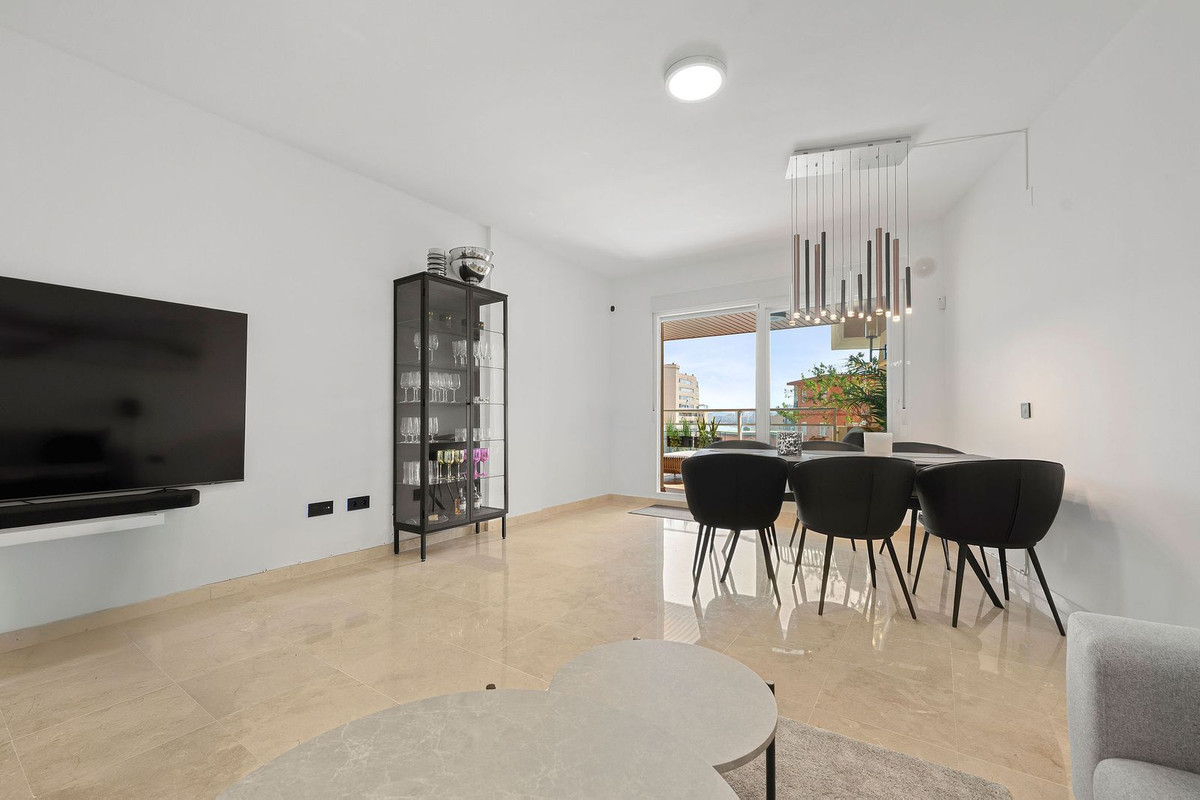 3 Bed Apartment for sale in Torreblanca Costa Del Sol, Málaga, Spain