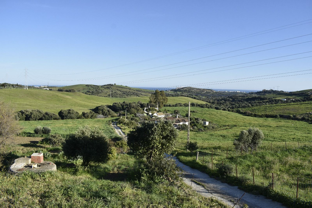 Plots for sale in Casares Costa Del Sol, Málaga, Spain