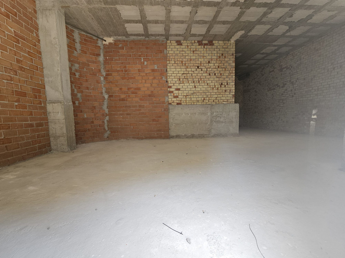 Commercial unit for sale in San Pedro De Alcántara Costa Del Sol, Málaga, Spain