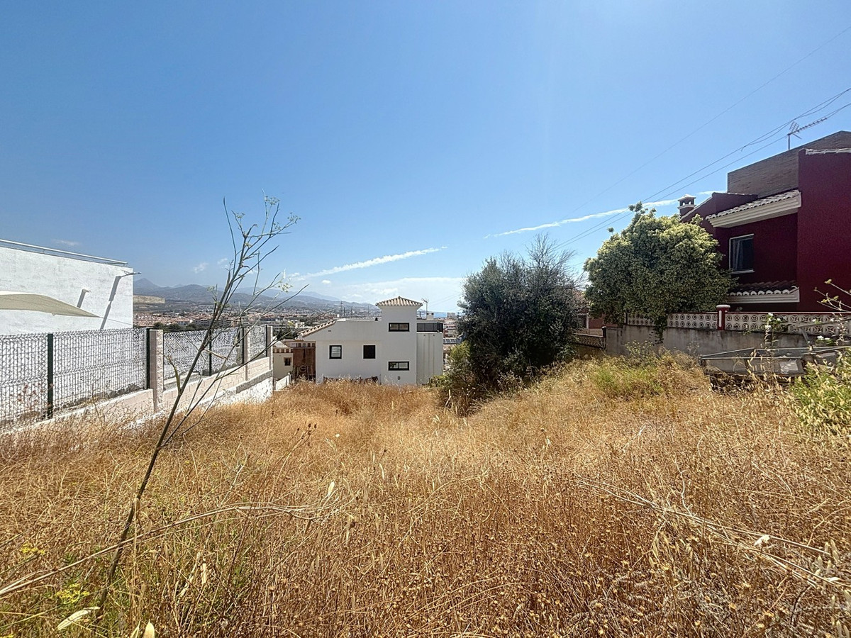 Se vende Terreno Urbano de 1 dormitorios en Costa Del Sol East, Málaga, España