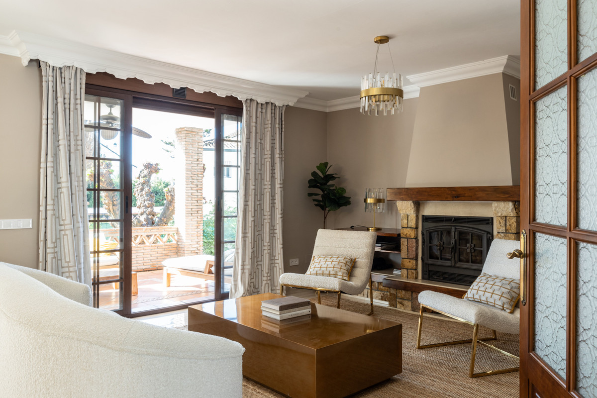 4 Bed Townhouse for sale in San Pedro De Alcántara Costa Del Sol, Málaga, Spain