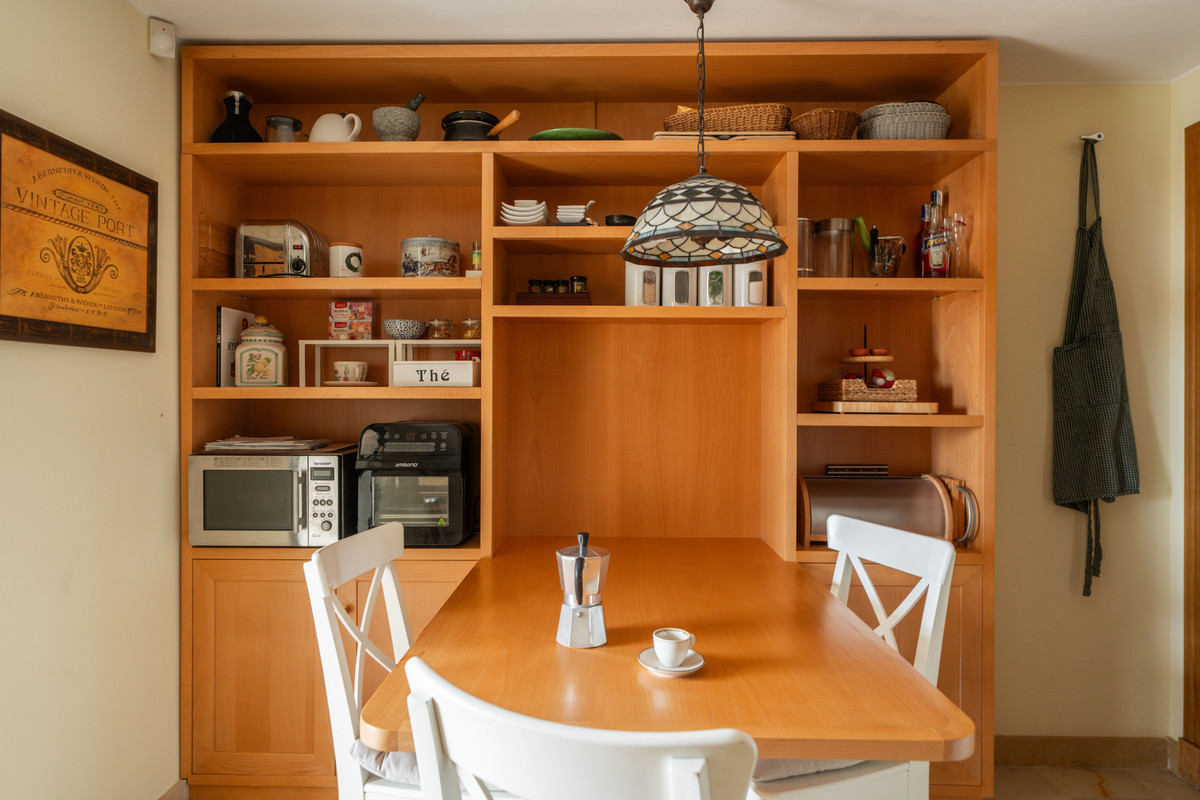 4 Bed Apartment for sale in San Pedro De Alcántara Costa Del Sol, Málaga, Spain
