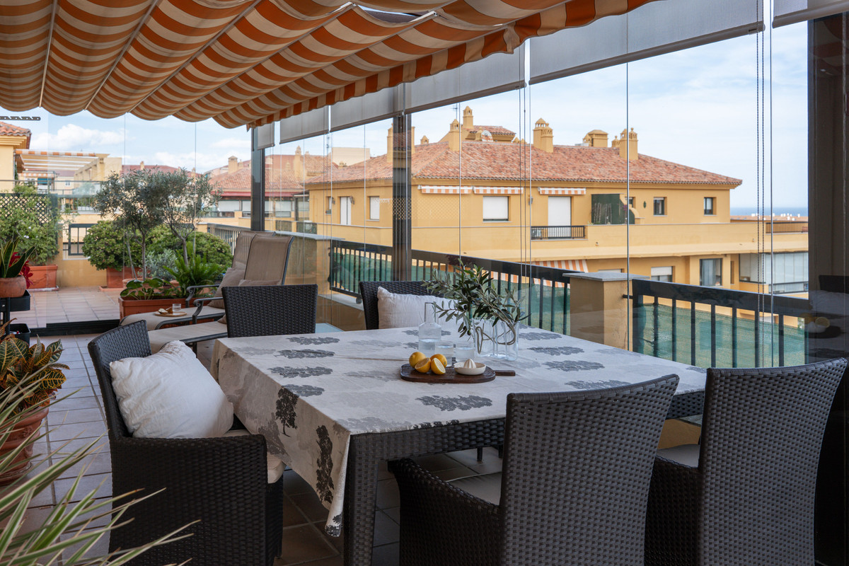 4 Bed Apartment for sale in San Pedro De Alcántara Costa Del Sol, Málaga, Spain