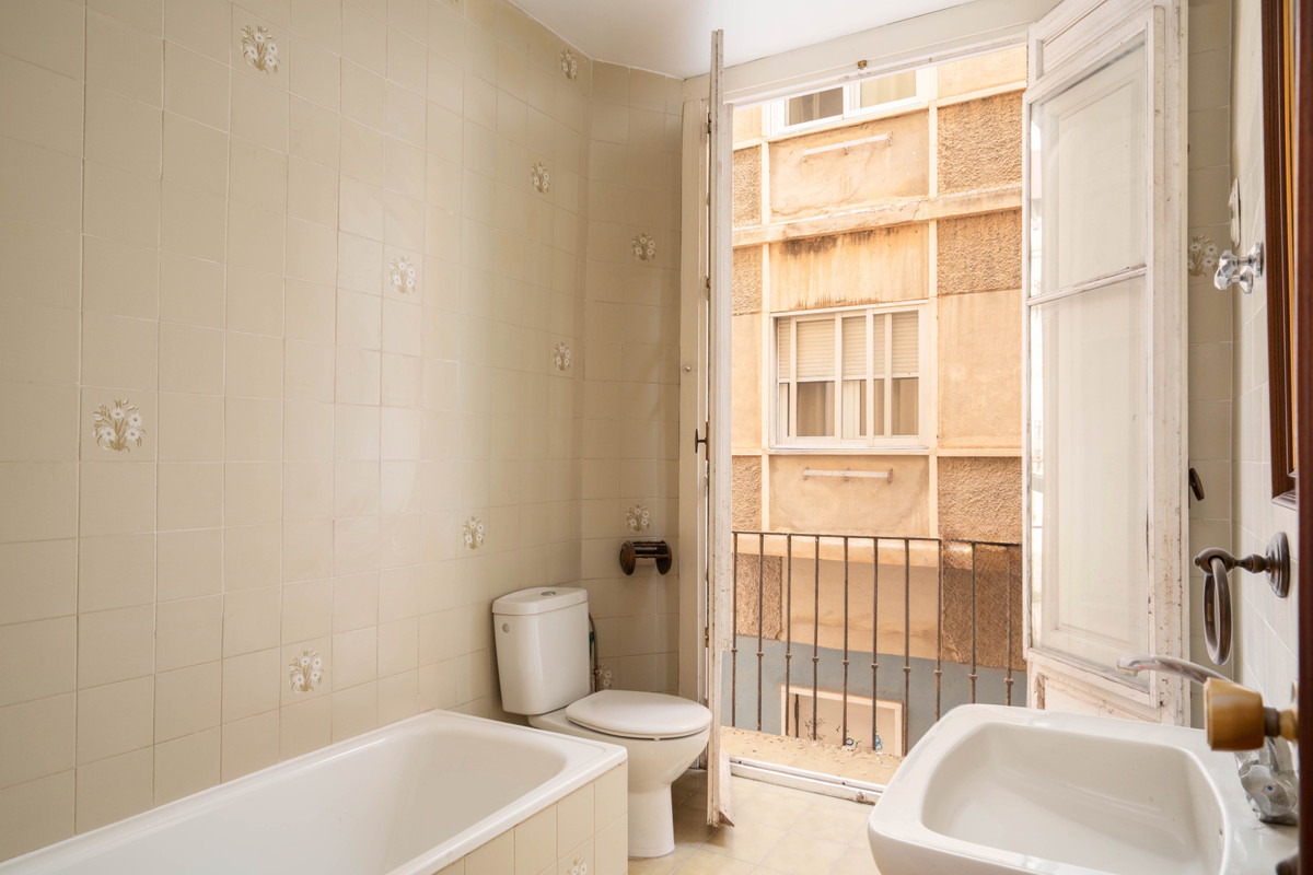 2 Bed Apartment for sale in Málaga Costa Del Sol, Málaga, Spain