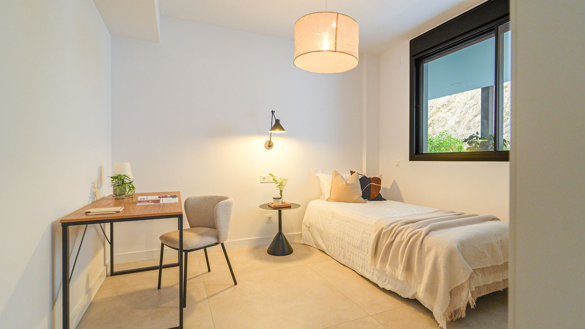 Se vende Apartamento Planta Baja de 2 dormitorios en Costa Del Sol, Málaga, España