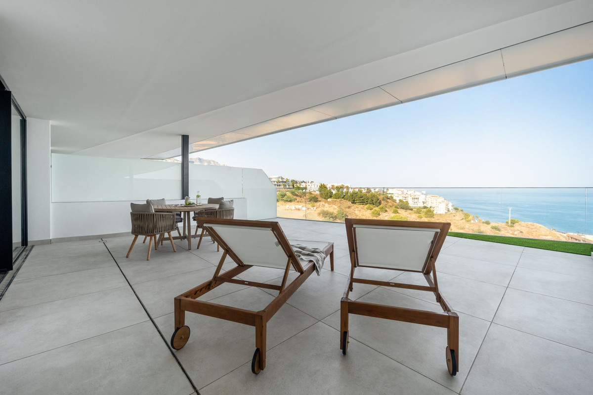 Se vende Apartamento Planta Baja de 2 dormitorios en Costa Del Sol, Málaga, España