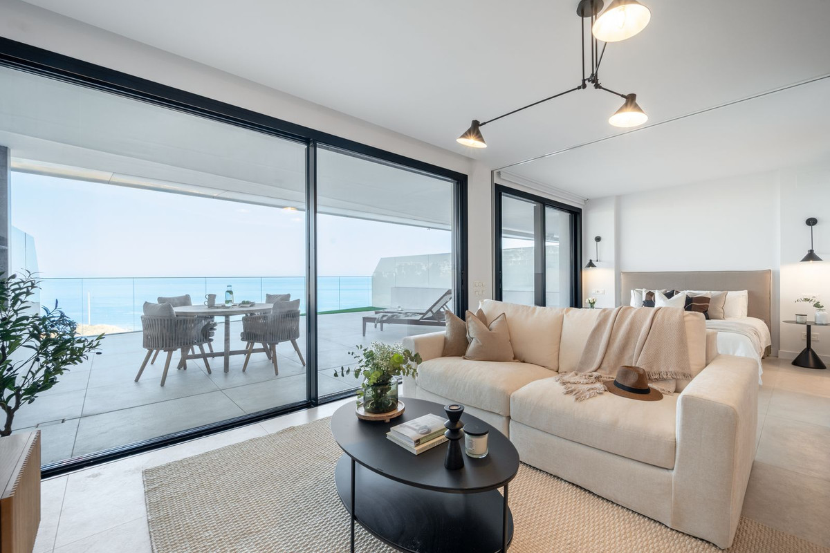 Se vende Apartamento Planta Baja de 2 dormitorios en Costa Del Sol, Málaga, España
