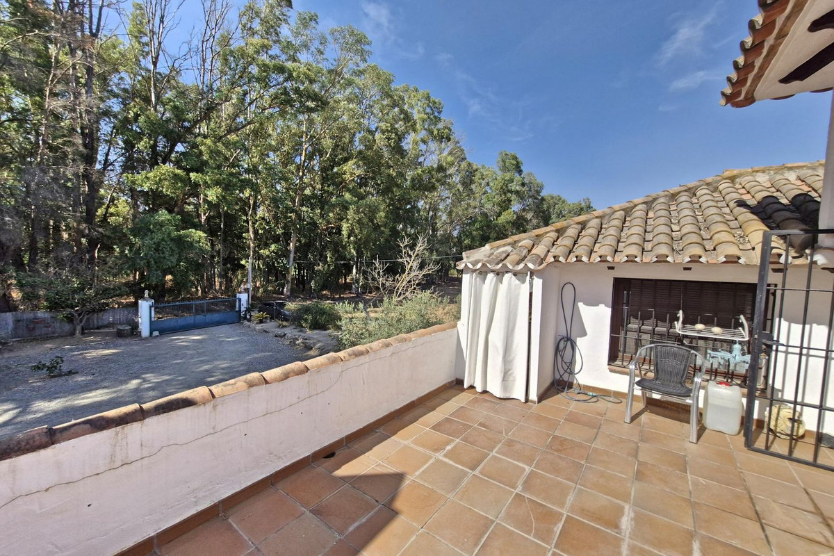 Se vende Finca - Cortijo de 4 dormitorios en Costa Del Sol, Málaga, España