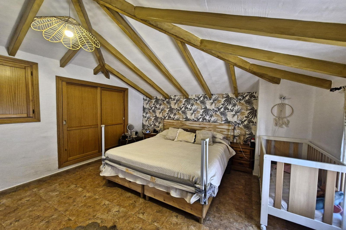 Se vende Finca - Cortijo de 4 dormitorios en Costa Del Sol, Málaga, España