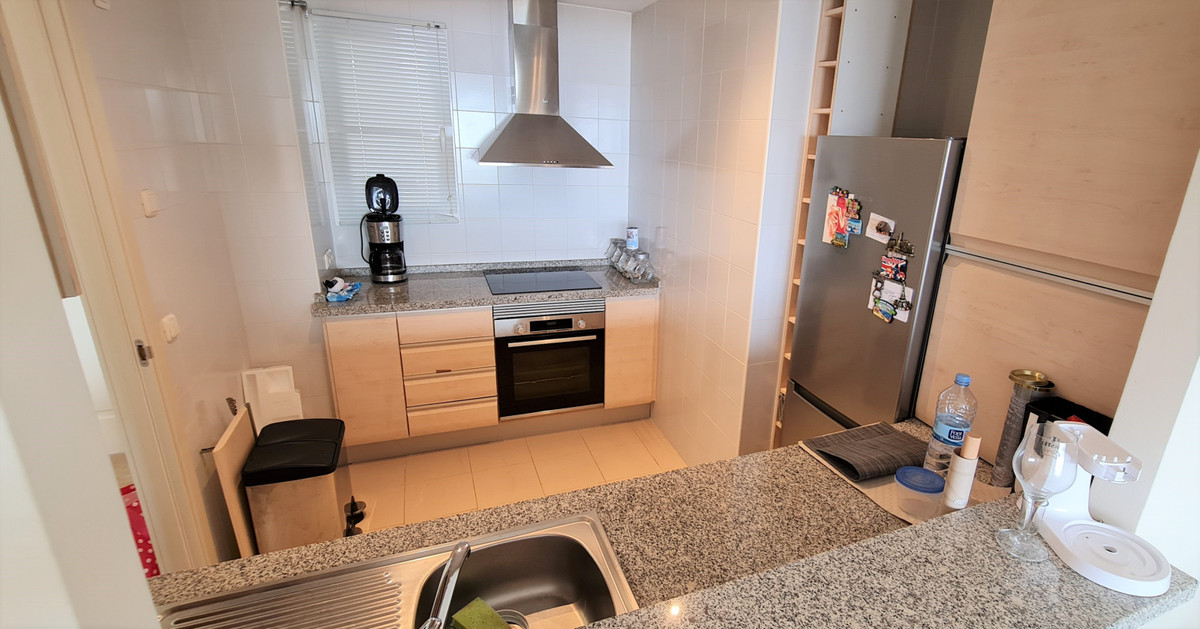 2 Bed Apartment for sale in Calahonda Costa Del Sol, Málaga, Spain