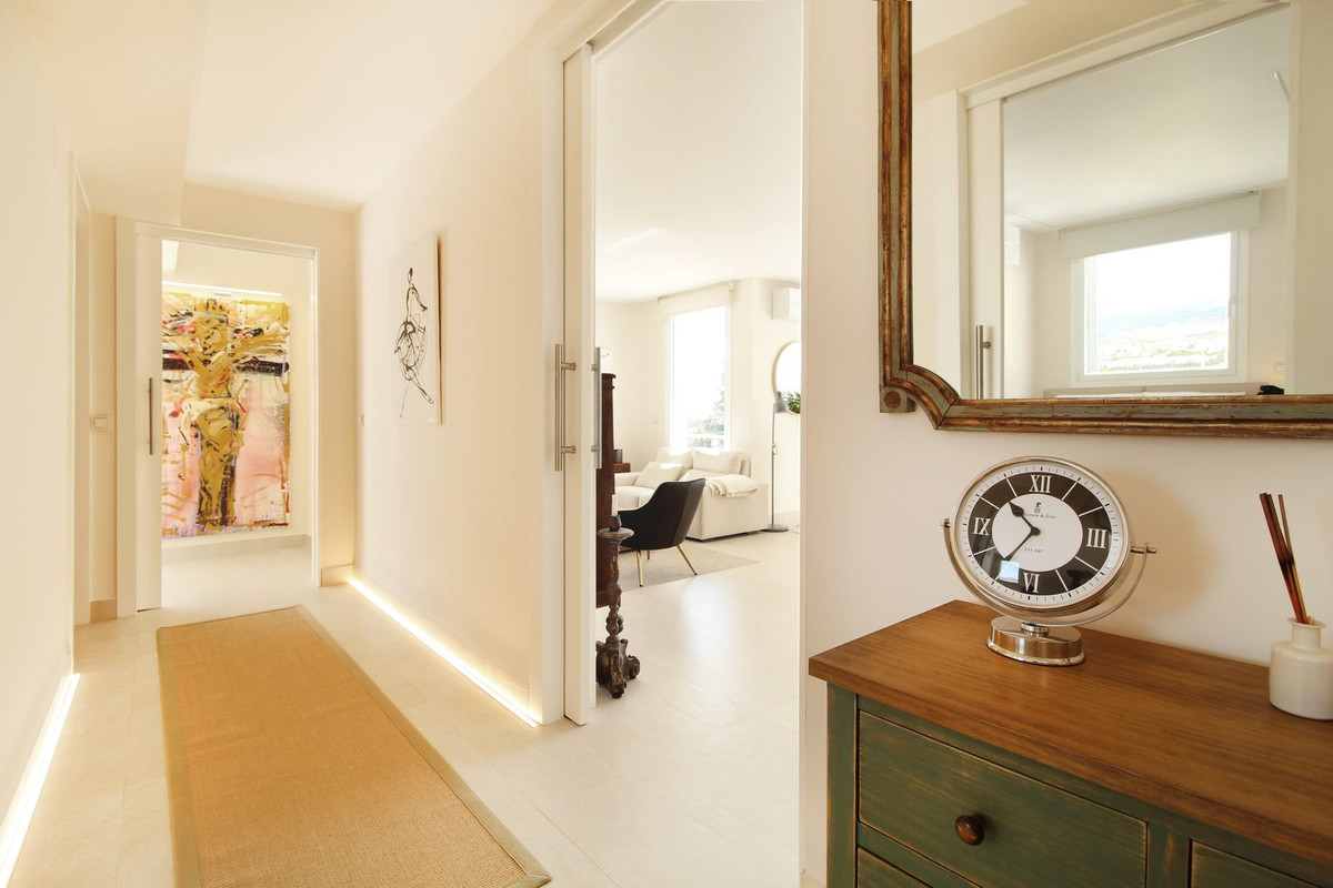 3 Bed Apartment for sale in Guadalmina Alta Costa Del Sol, Málaga, Spain