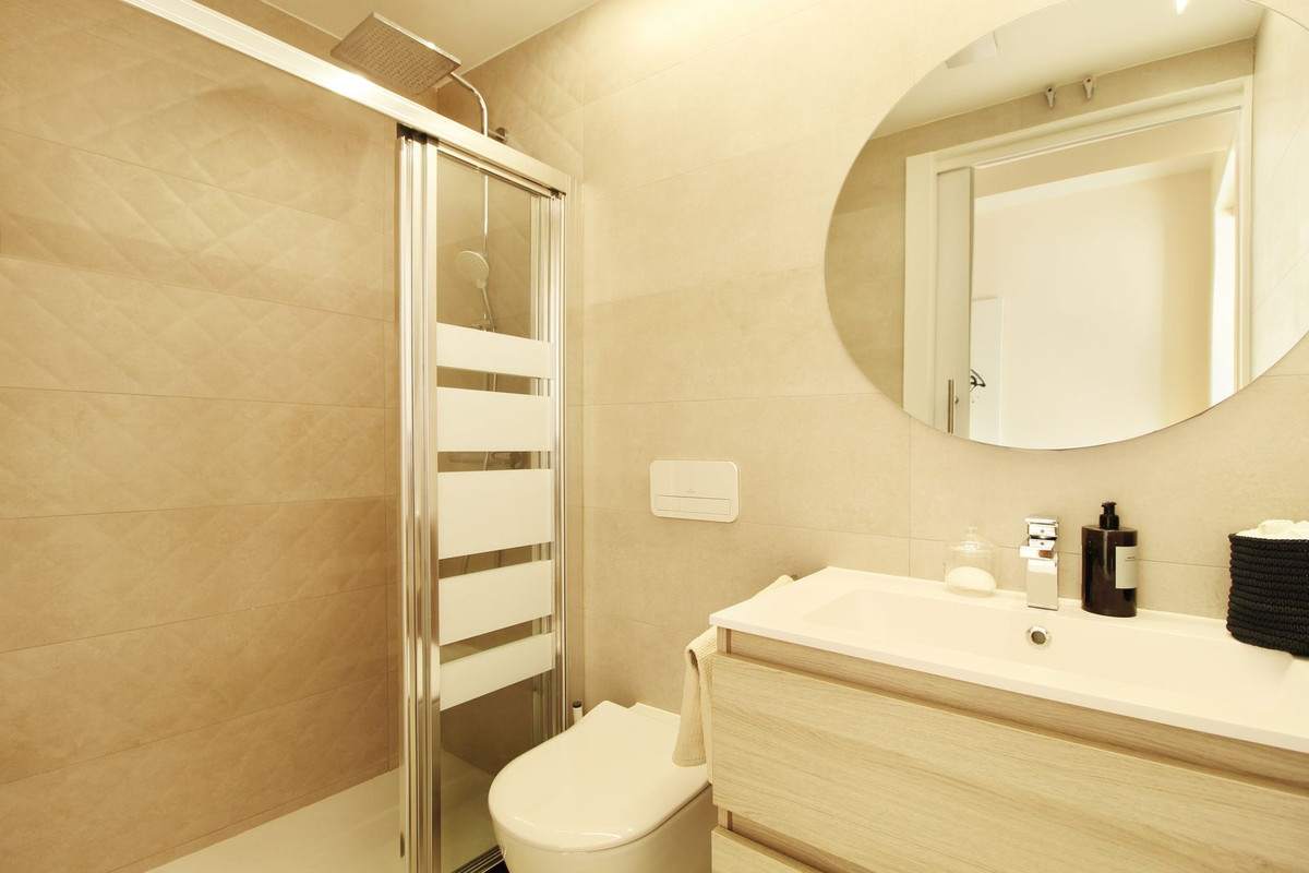 3 Bed Apartment for sale in Guadalmina Alta Costa Del Sol, Málaga, Spain