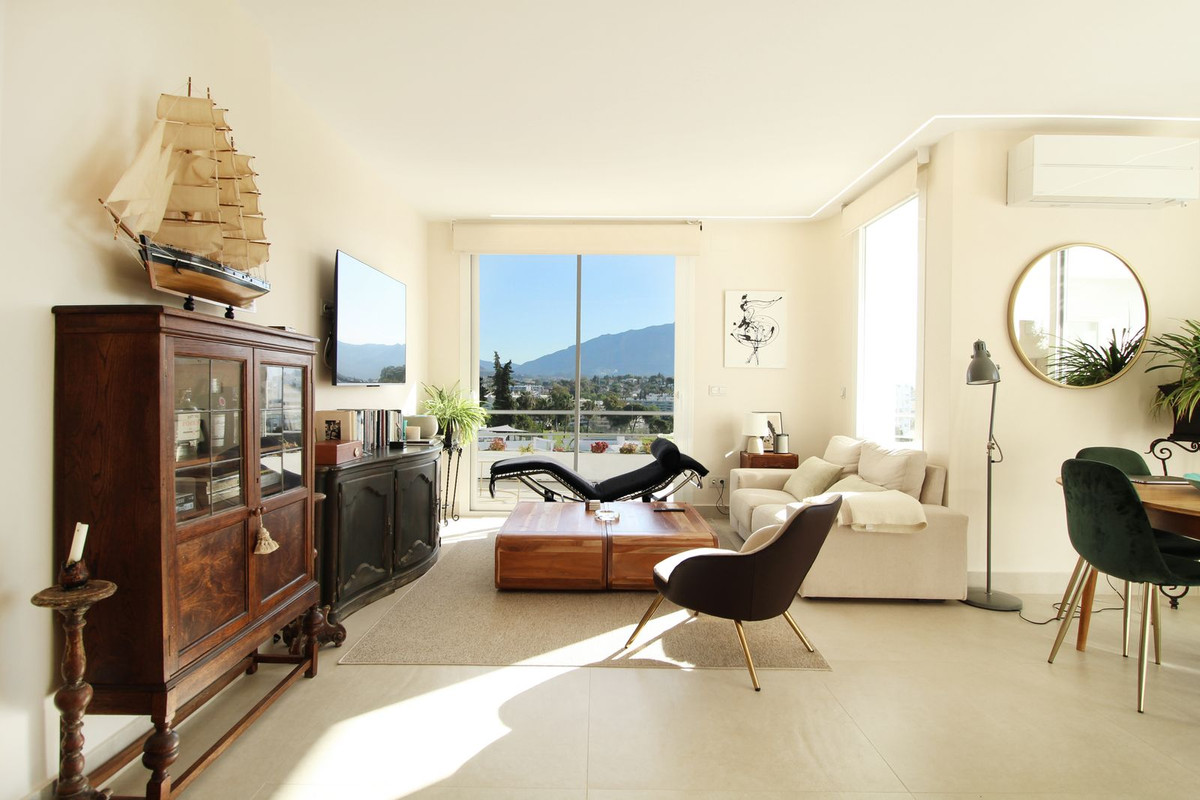 3 Bed Apartment for sale in Guadalmina Alta Costa Del Sol, Málaga, Spain