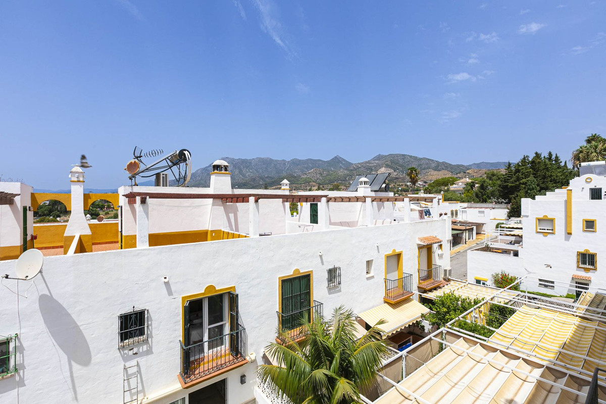 Se vende Adosada de 4 dormitorios en Costa Del Sol, Málaga, España