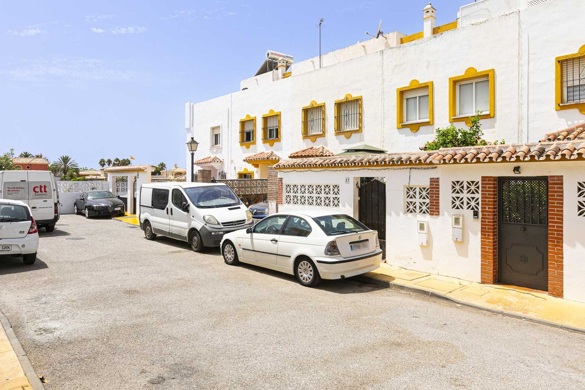Se vende Adosada de 4 dormitorios en Costa Del Sol, Málaga, España