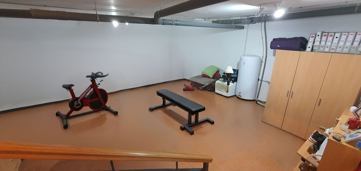 4 Bed Townhouse for sale in Fuengirola Costa Del Sol, Málaga, Spain