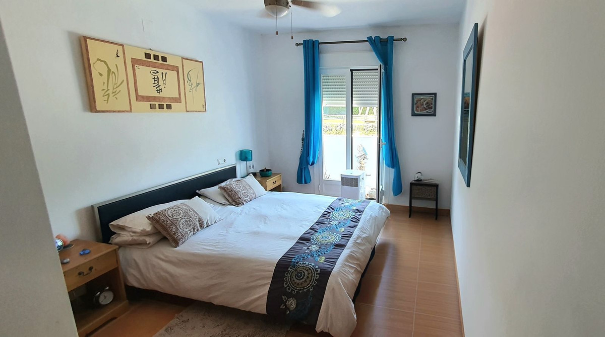 4 Bed Townhouse for sale in Fuengirola Costa Del Sol, Málaga, Spain