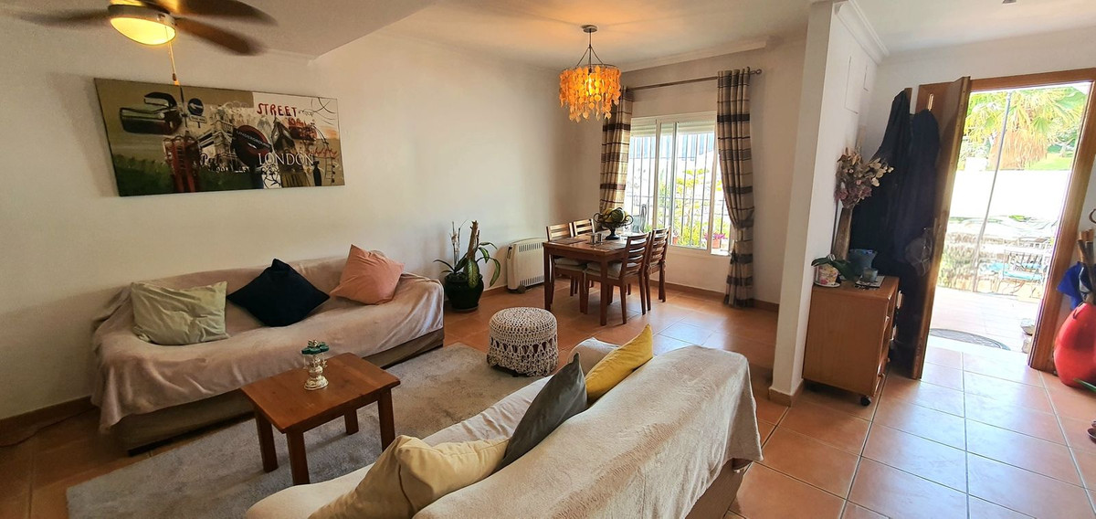 4 Bed Townhouse for sale in Fuengirola Costa Del Sol, Málaga, Spain