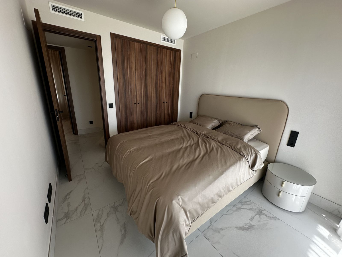 3 Bed Apartment for sale in San Pedro De Alcántara Costa Del Sol, Málaga, Spain
