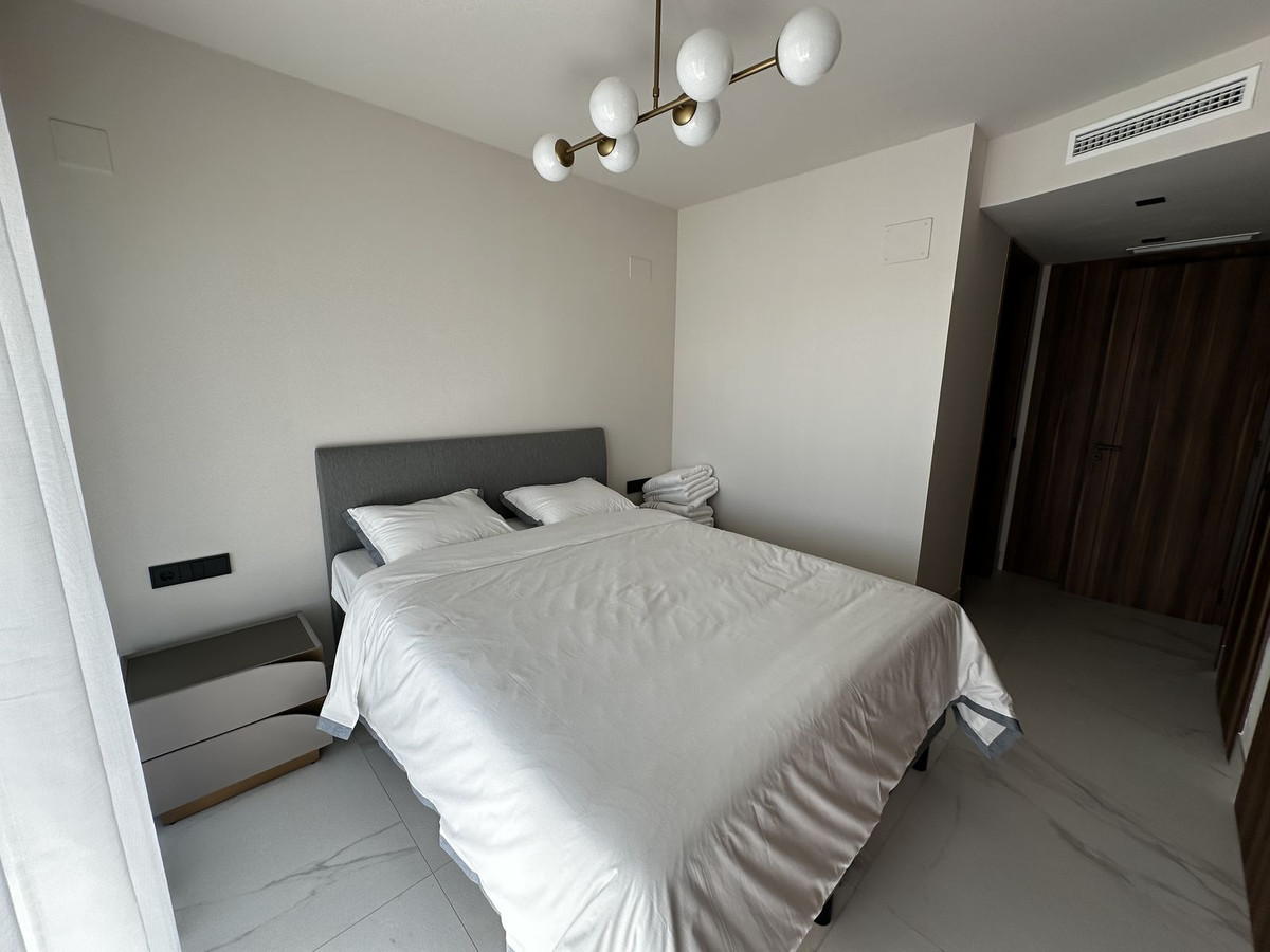 3 Bed Apartment for sale in San Pedro De Alcántara Costa Del Sol, Málaga, Spain