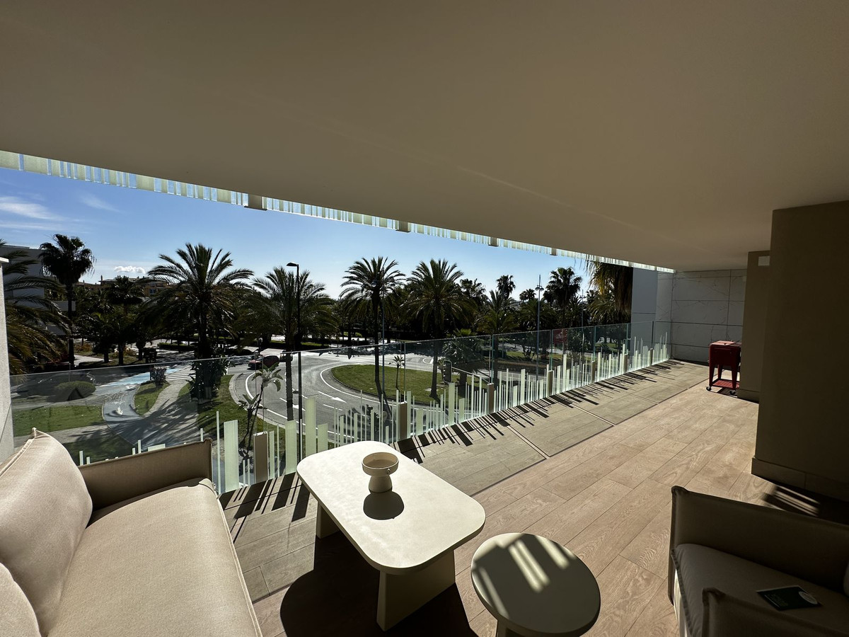 3 Bed Apartment for sale in San Pedro De Alcántara Costa Del Sol, Málaga, Spain