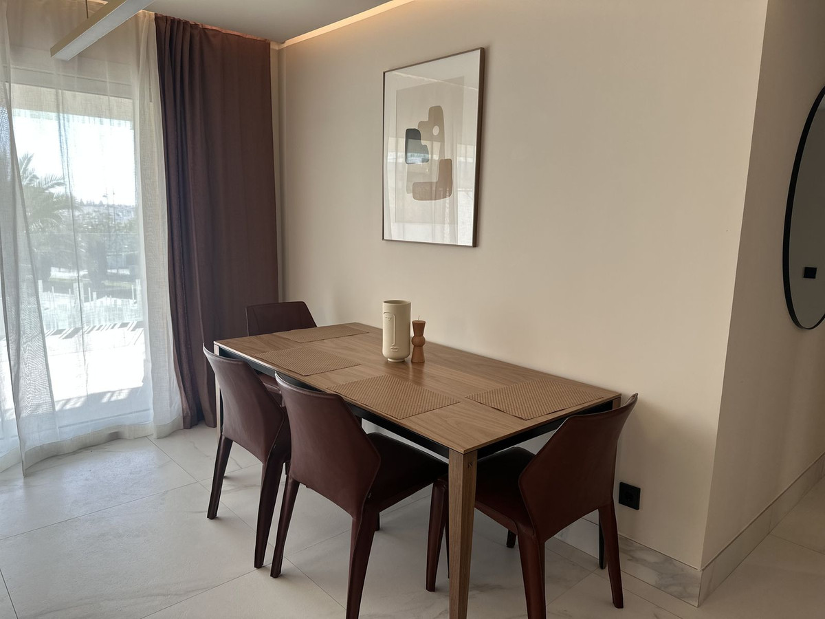 3 Bed Apartment for sale in San Pedro De Alcántara Costa Del Sol, Málaga, Spain