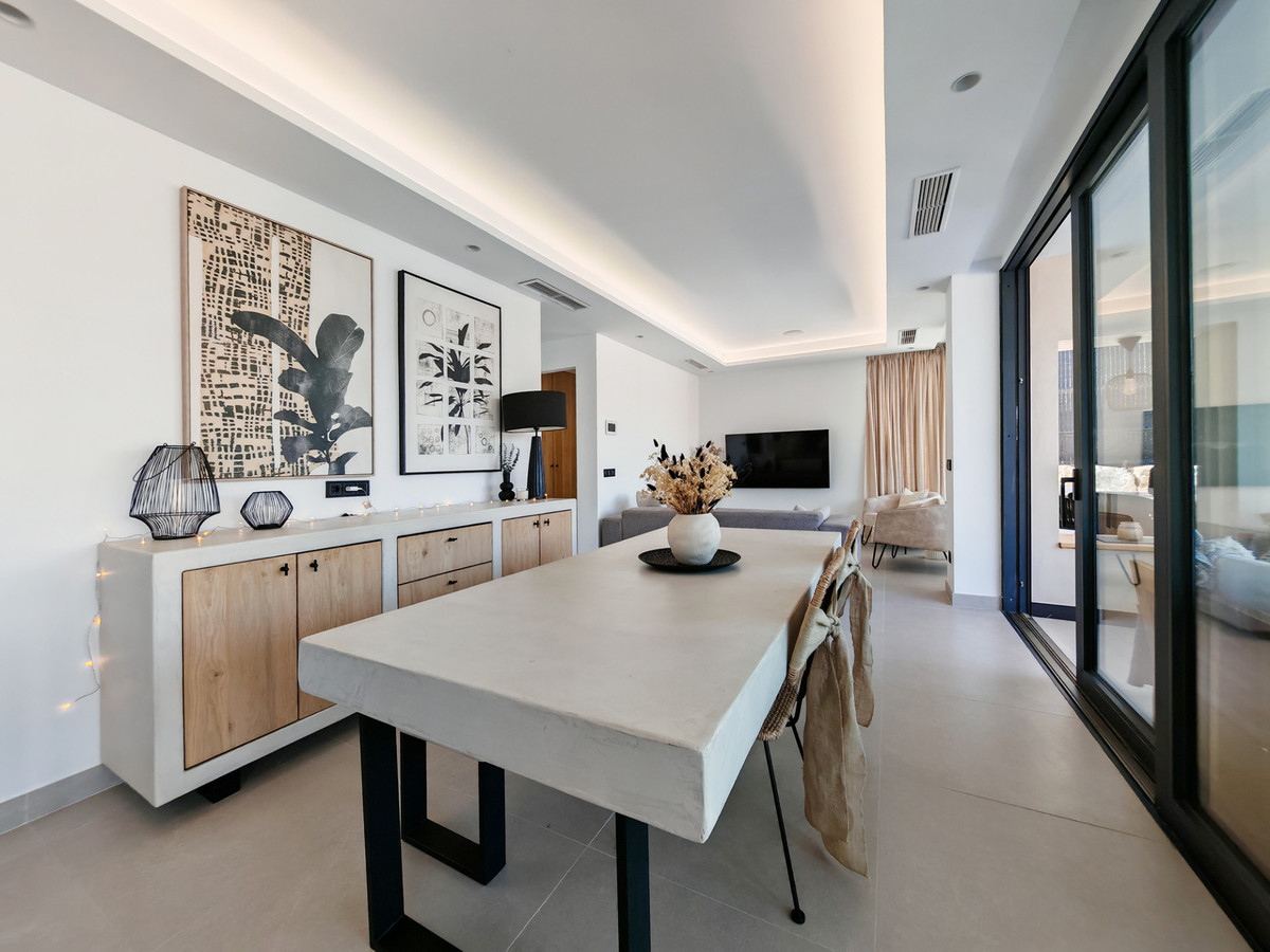 4 Bed Townhouse for sale in Estepona Costa Del Sol, Málaga, Spain