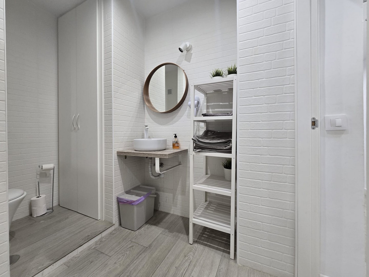 Se vende Apartamento Planta Media de 1 dormitorios en Costa Del Sol, Málaga, España