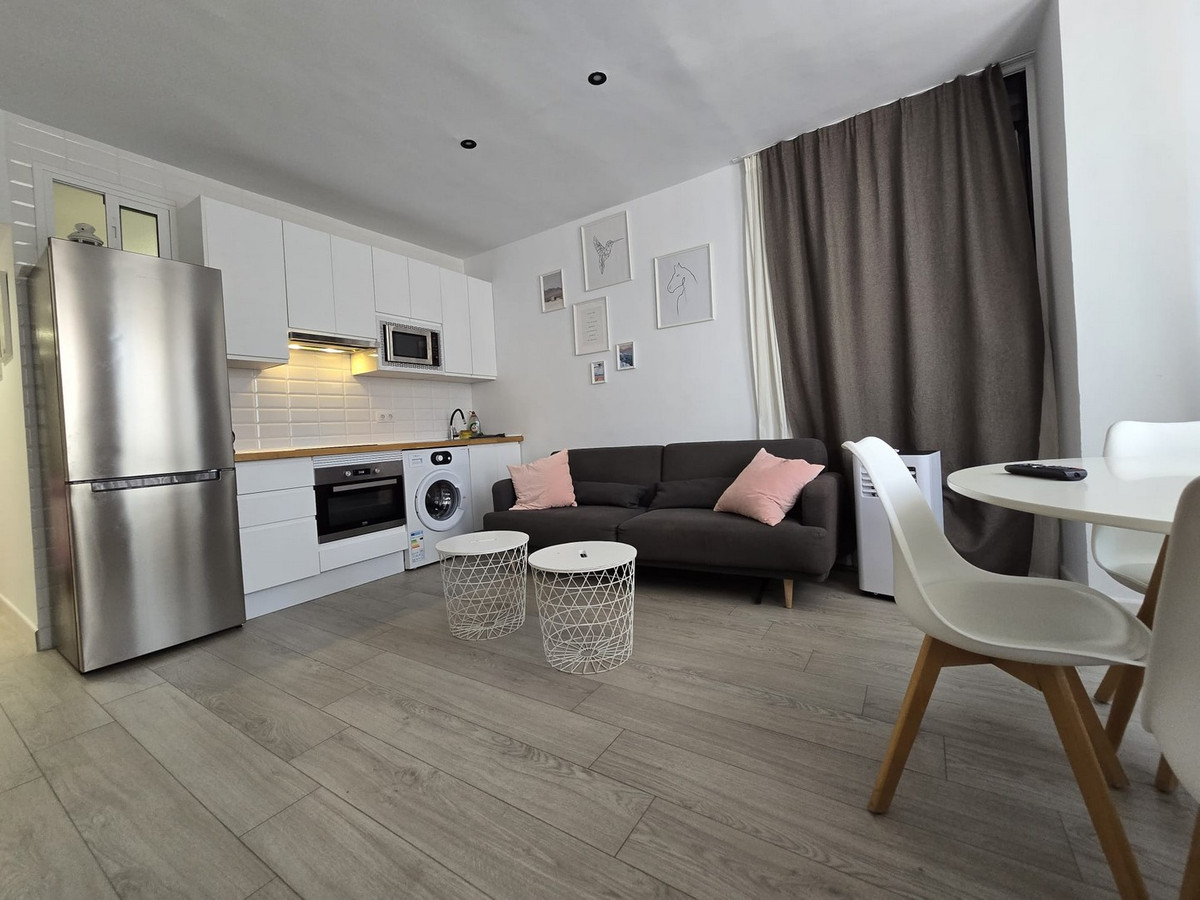 Se vende Apartamento Planta Media de 1 dormitorios en Costa Del Sol, Málaga, España