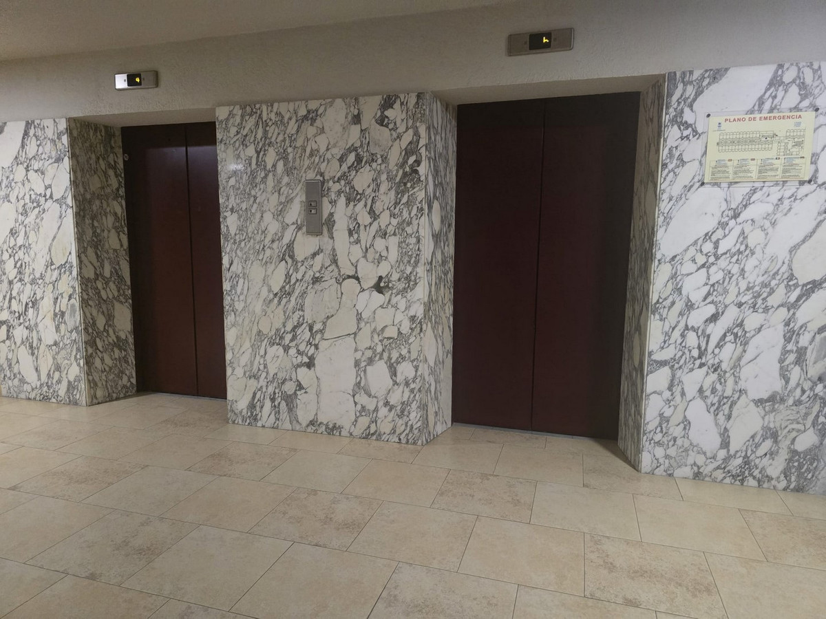 Se vende Apartamento Planta Media de 1 dormitorios en Costa Del Sol, Málaga, España