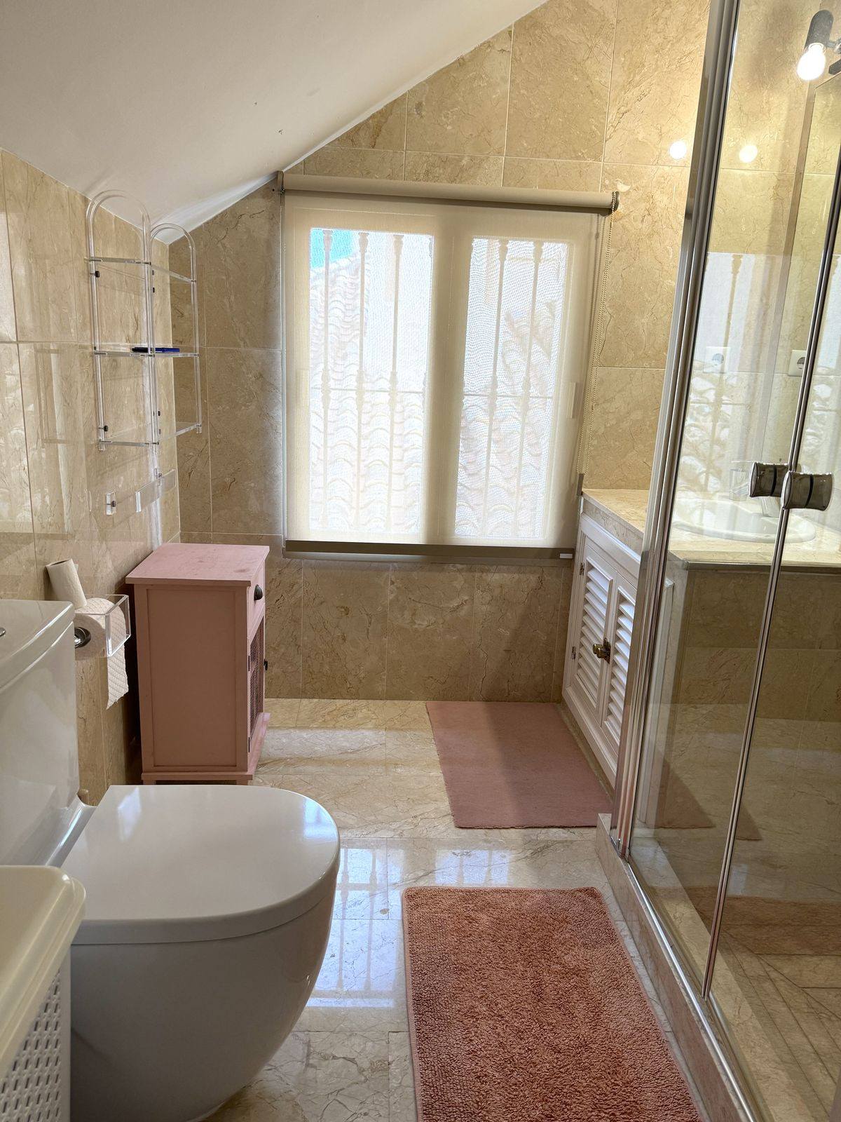 2 Bed Apartment for sale in Nueva Andalucía Costa Del Sol, Málaga, Spain