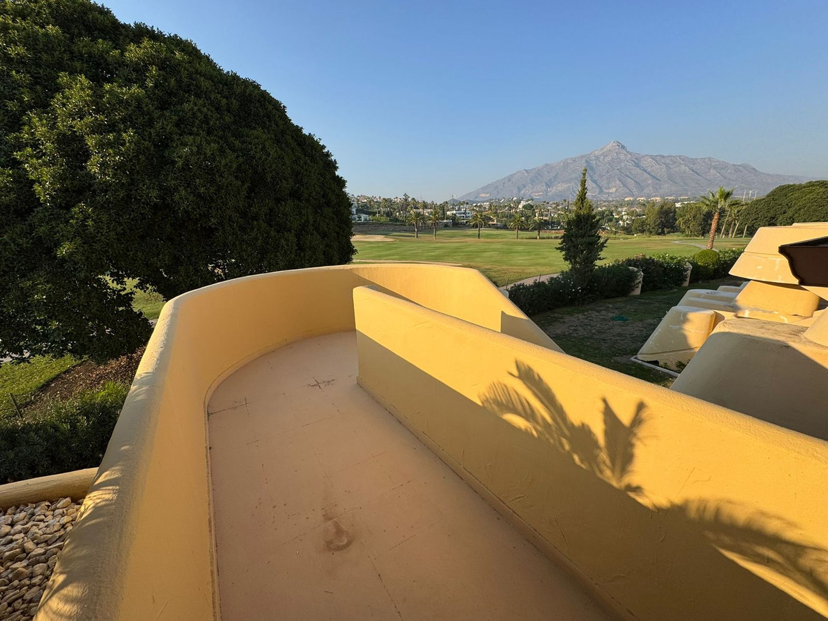 2 Bed Apartment for sale in Nueva Andalucía Costa Del Sol, Málaga, Spain