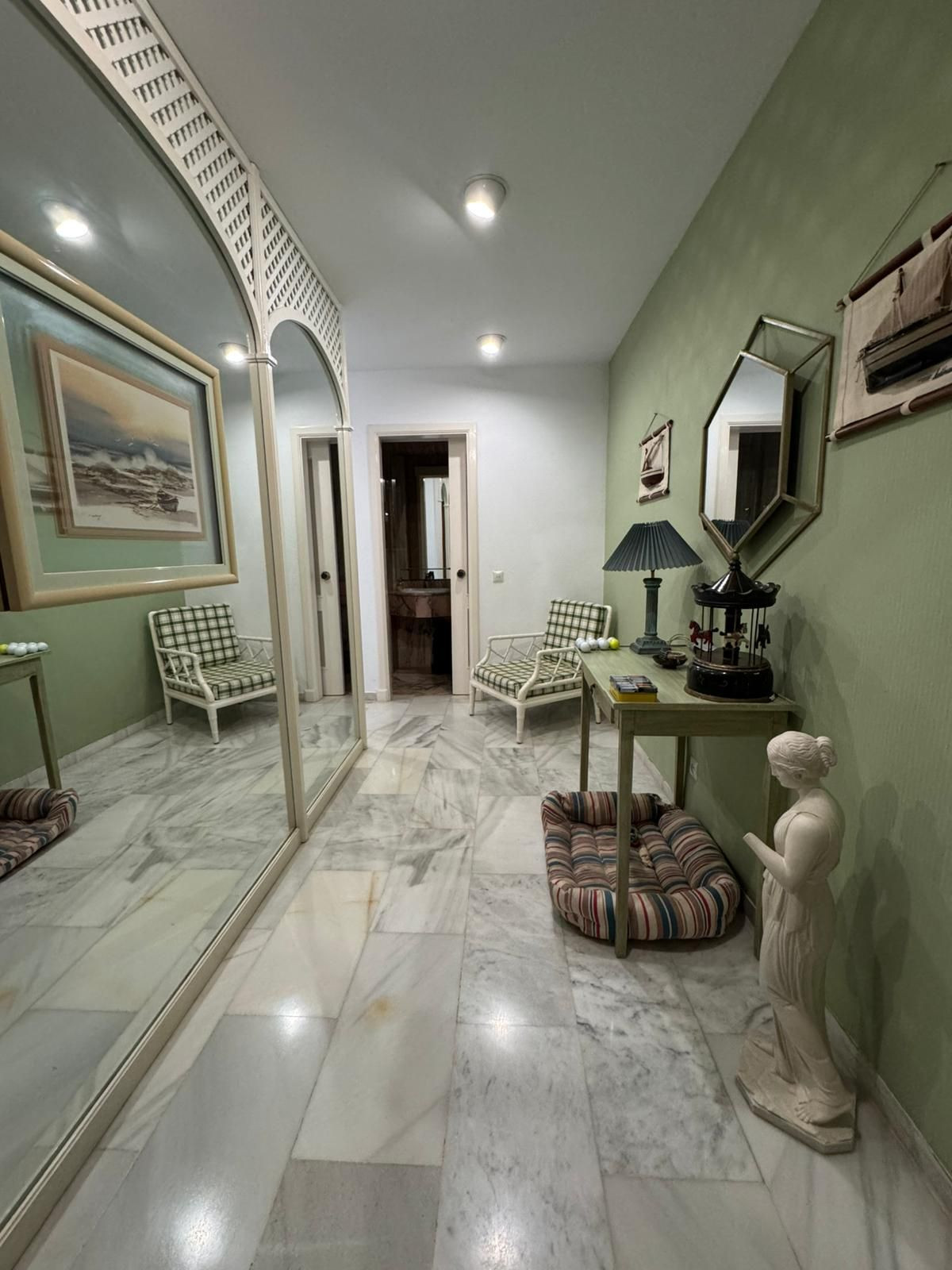 2 Bed Apartment for sale in Nueva Andalucía Costa Del Sol, Málaga, Spain