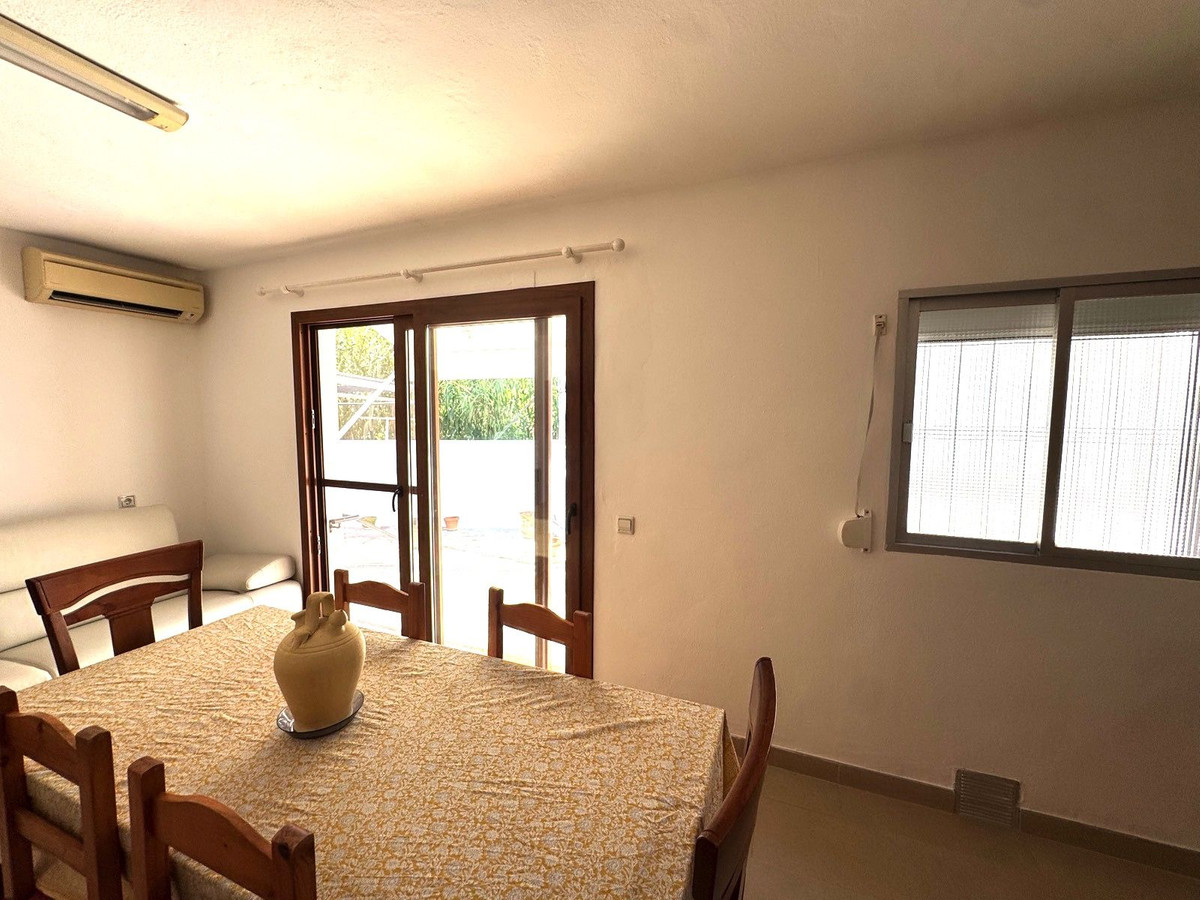 Se vende Adosada de 2 dormitorios en Costa Del Sol, Cadiz, España