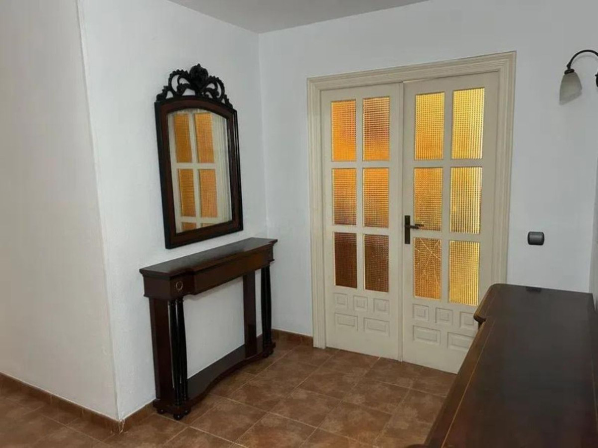 Se vende Apartamento Planta Media de 3 dormitorios en Costa Del Sol, Málaga, España