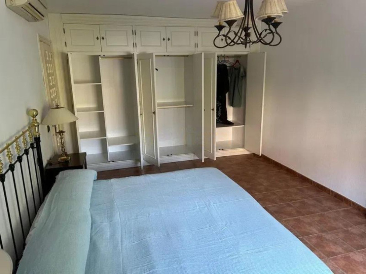 Se vende Apartamento Planta Media de 3 dormitorios en Costa Del Sol, Málaga, España