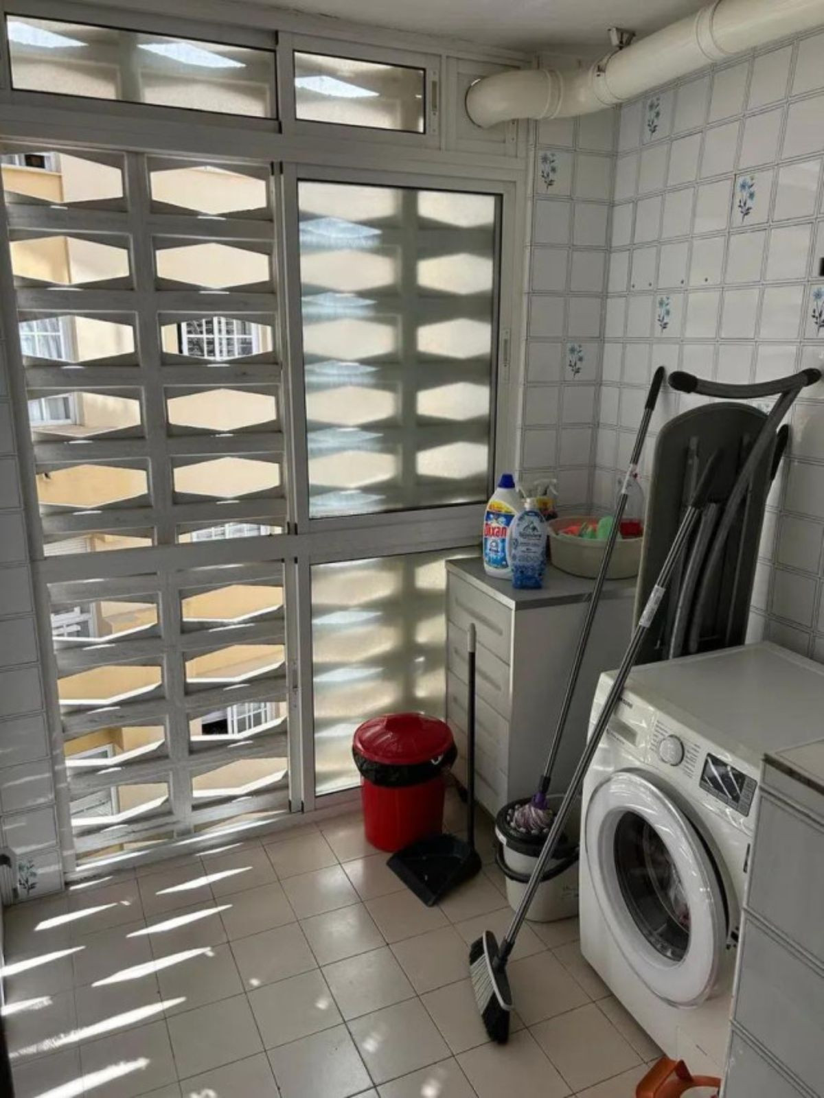 Se vende Apartamento Planta Media de 3 dormitorios en Costa Del Sol, Málaga, España